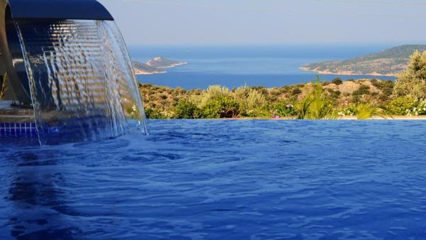 På billedet ses objektet Kalkan Seaview 4 Bedroom Villa - 1167 beliggende i byen Kalkan.