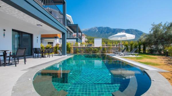 På billedet ses objektet Oludeniz 3 Bedroom Villa - 8986 beliggende i byen Fethiye.