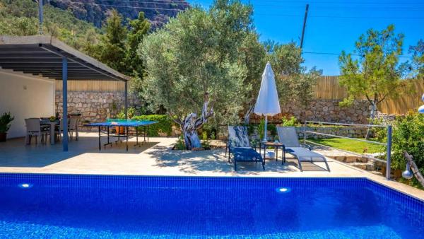 Kalkan Ulugol 2 Bedroom Villa - 7647, Kalkan