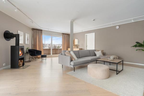 Na zdjęciu widoczny jest obiekt Luxury apartment l Perfect for large groups l Central and quiet położony w mieście Tromsø.