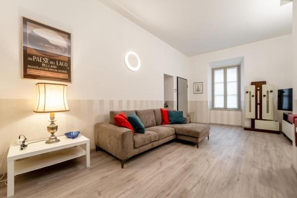 La photo montre l'objet Comfy Apartment in Bellano by Wonderful Italy situé dans la ville de Bellano.