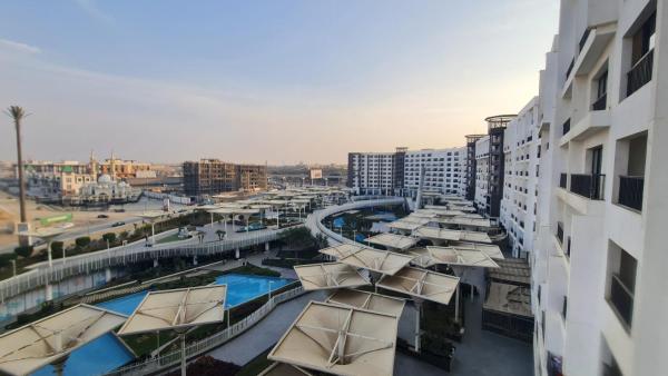 Na zdjęciu widoczny jest obiekt Axxodia- Duplex Porto New Cairo położony w mieście Kair.