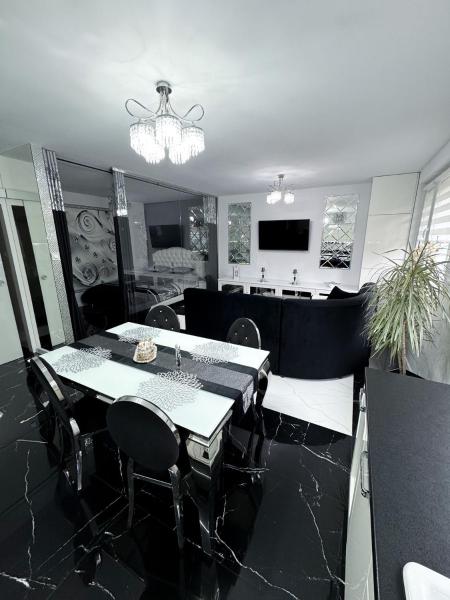 Auf dem Foto ist das Objekt Apartament Glamour in der Stadt Fałkowo zu sehen.