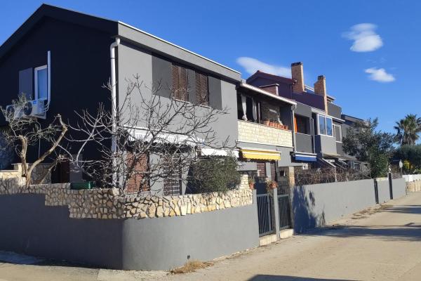 A la foto es mostra l'objecte Apartment Vir - Pedinka 294f situat a la ciutat de Vir.