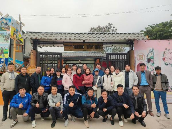 照片显示了位于Trạm Tấu市的Nhà hàng Homestay Hương Tây Bắc物件。
