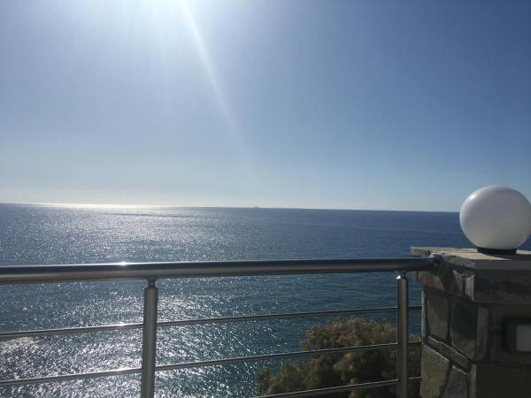 Na fotografii je vidět objekt Villa Tzortzaki-Olympos Kalikovrextis Beach Crete nacházející se ve městě Ierápetra.