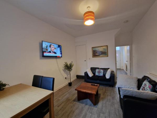 A la foto es mostra l'objecte Nice Living Serviced Accommodations 10 situat a la ciutat de Coventry.