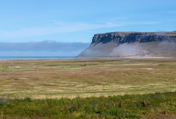 A la foto es mostra l'objecte Hotel Breidavik situat a la ciutat de Breiðavík.