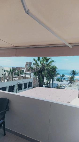 A la foto es mostra l'objecte Sevilla situat a la ciutat de Huanchaco.