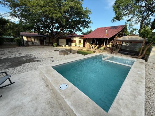 A la foto es mostra l'objecte Casa Maita Guanacaste situat a la ciutat de Palmira.