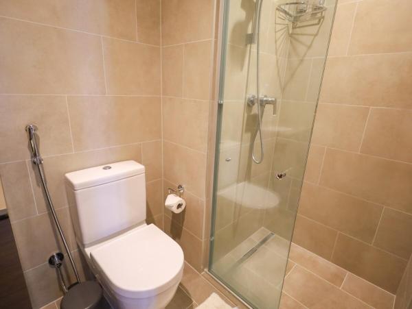 Foto 5: IBIA Homes - Cozy 2BR Holiday Retreat