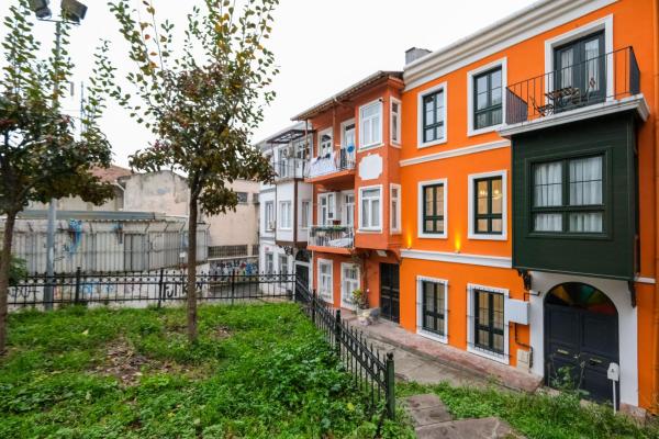 Casa Isabel - Amazing 5Br House in Prime Location, Stambuł
