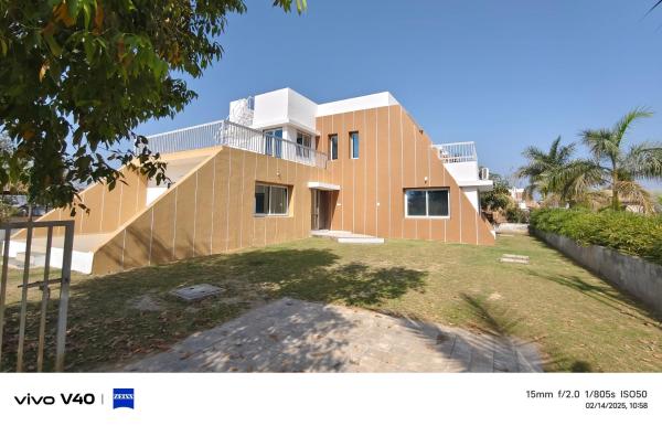 A la foto es mostra l'objecte Divyaras Resort Villa situat a la ciutat de Rawālia.