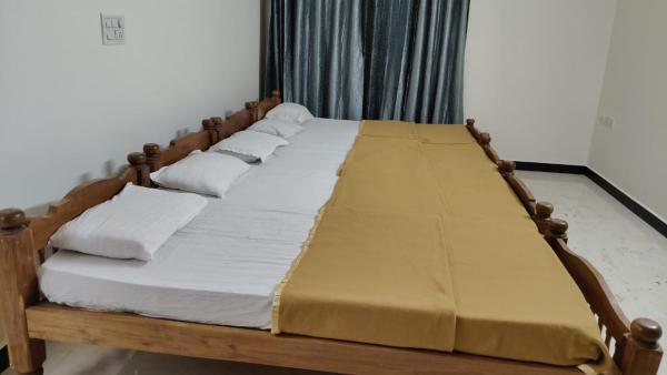 På billedet ses objektet Dormitory Elite beliggende i byen Mysore.