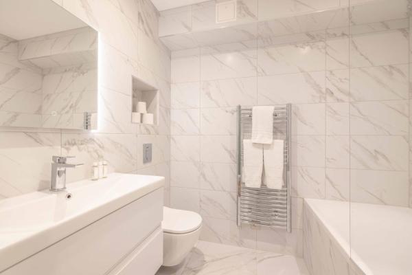 Fotografie 8: Escape in Style to Windsor with Free Parking - By Tempstay