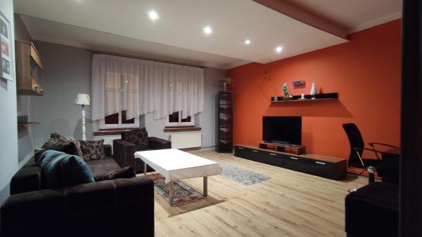 Na fotografii je vidět objekt Apartament 500 metrów od wjazdu na A4 nacházející se ve městě Ruda Śląska.