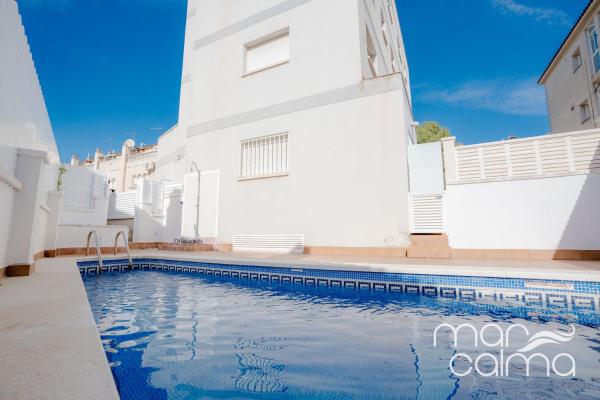 A la foto es mostra l'objecte Apartment Francàs Zen by MarCalma situat a la ciutat de Coma-ruga.