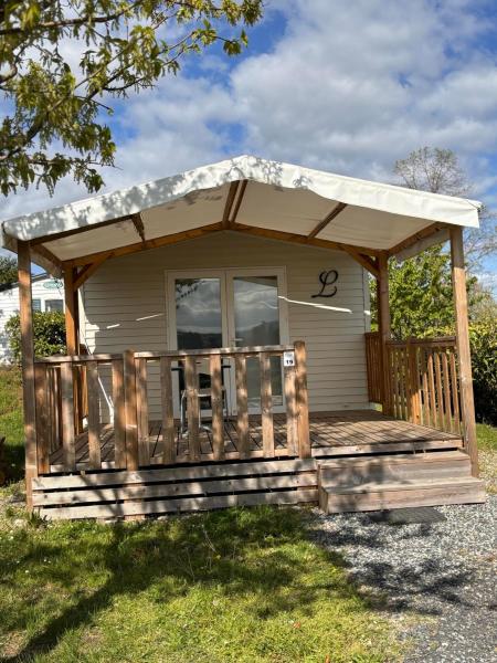 A la foto es mostra l'objecte Le Camping de Ripan situat a la ciutat de Bessenay.