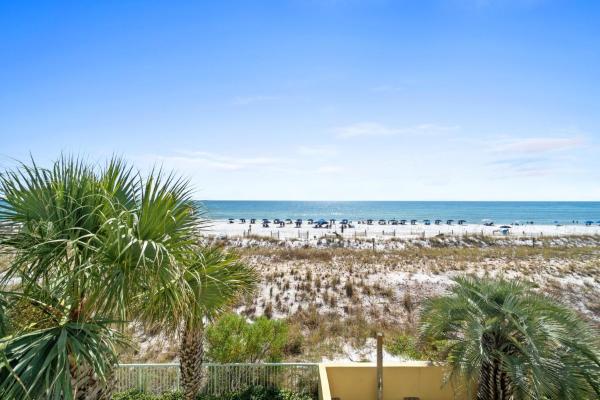 Pelican Isle 208 - Sandy Shores - Mary Esther, FL