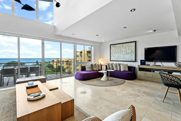 Foto 9: Beachfront - Panoramic View 4BR Penthouse - PH4