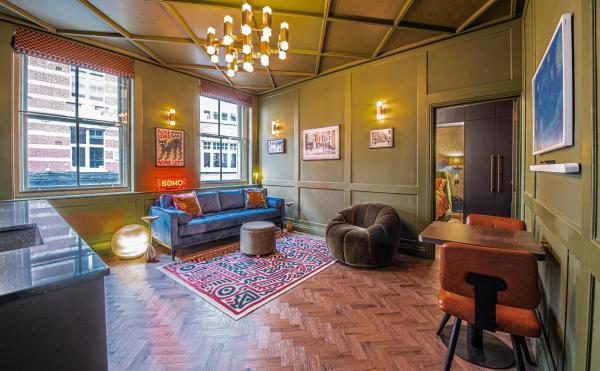 Stylish 2Bed Flat interiors designed by Soho House, London