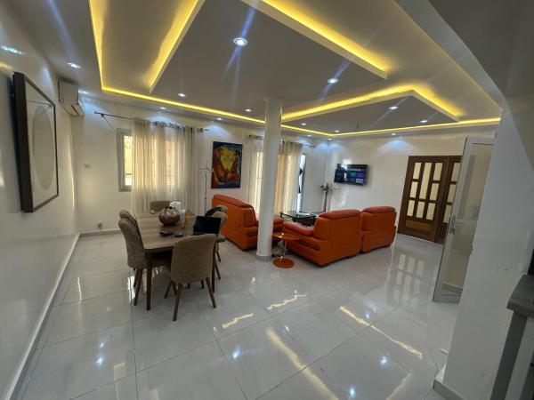 A la foto es mostra l'objecte Magnifique Studio très luxueux situat a la ciutat de Dakar.
