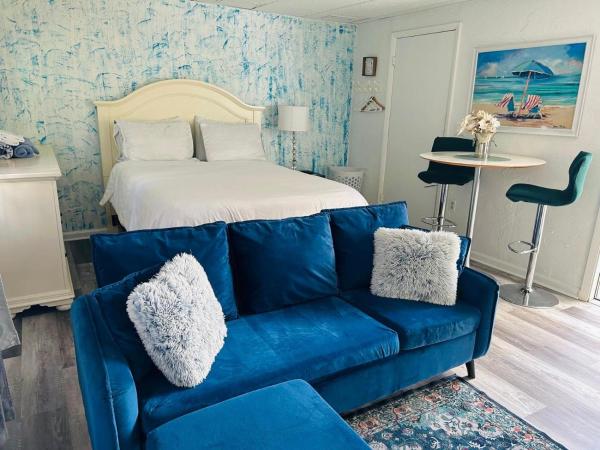 Cozy Studio 10 Minutes From Siesta Key -Perfect For Couples - Sarasota, FL