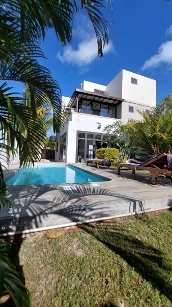 3 Bedroom Villa For Rent On Grand Baie - Maurice