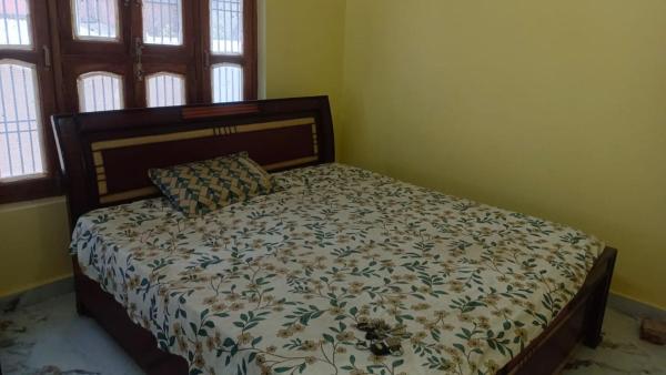 Auf dem Foto ist das Objekt Muddit Home Stay in der Stadt Ayodhya zu sehen.