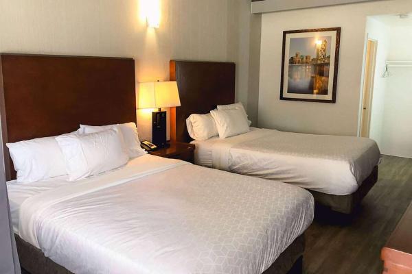 Foto 5: Super 8 by Wyndham San Jose Airport