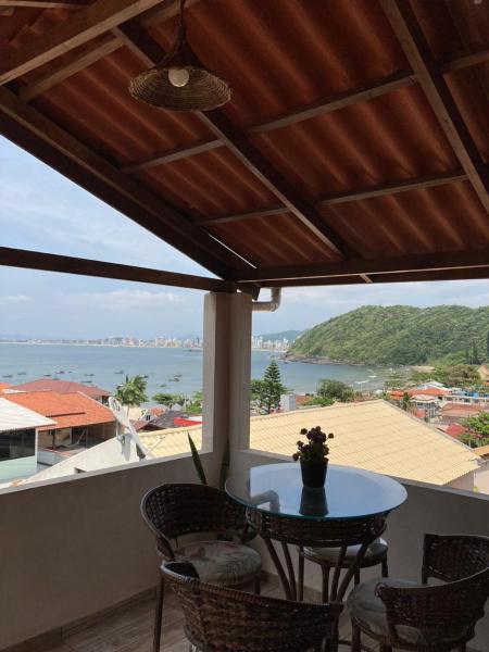 A la foto es mostra l'objecte Casa de praia a 5 minutos do Beto Carreiro situat a la ciutat de Penha.