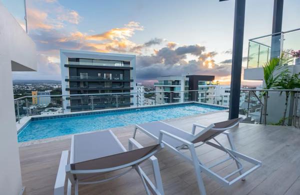 A la foto es mostra l'objecte Luxury Apartment Rooftop With Two Level and Infinitive Pool situat a la ciutat de Rincón Largo.