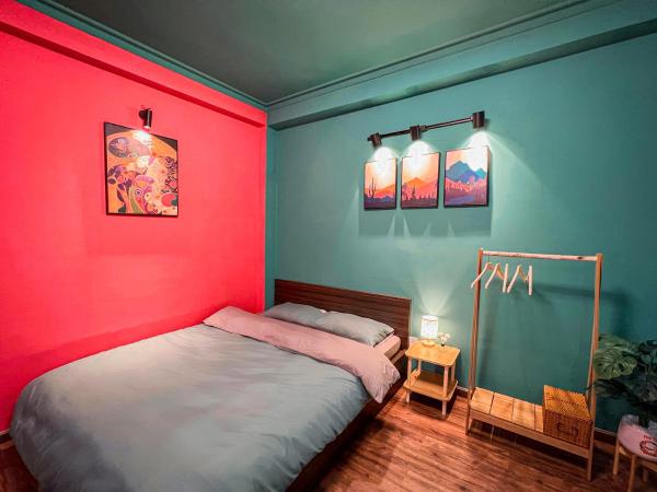 SPECIAL OFFER !!! Unique Hideout - FreeNETFLIX - 6mins to METRO BenThanh, Ho Chi Minh