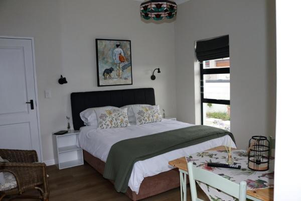 A la foto es mostra l'objecte Little Nest Self-Catering situat a la ciutat de Hermanus.