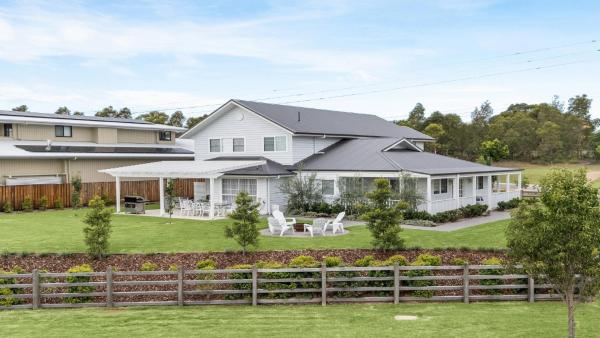 A la foto es mostra l'objecte Montauk House situat a la ciutat de Pokolbin.