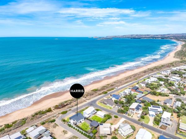 The photo shows the Seascape at Boomer 2 Ocean Rd Port Elliot - No Linen Included located in the city of Port Elliot.