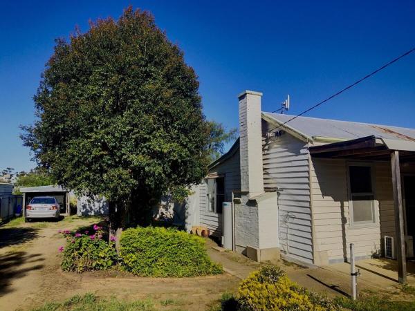 På billedet ses objektet Murtoa Miners Cottage beliggende i byen Murtoa.