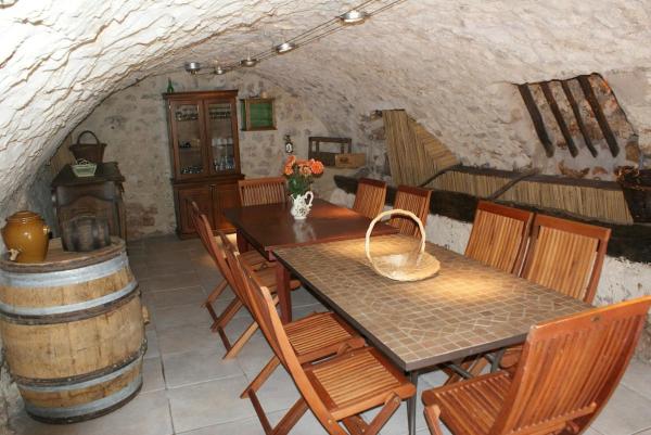 Na foto é possível ver o objeto Accommodation in a farmhouse with breathtaking views localizado na cidade de Brignoles.