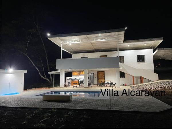Na fotografii je vidět objekt villa Alcaravan - 4 rooms home nacházející se ve městě Capulín.