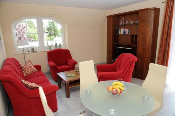 Nella foto è visibile l'oggetto Strandstrasse 54a b Wohnung 3 situato nella città di Zingst.