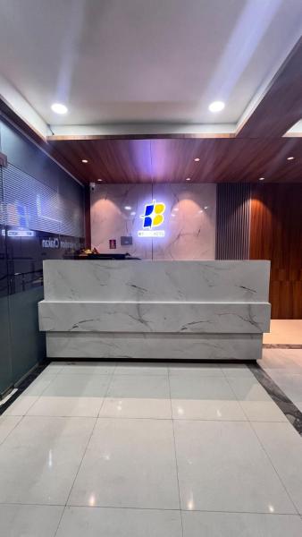 Na fotografii je vidět objekt My Bizz Hotel Celebration Chakan nacházející se ve městě Chakan.