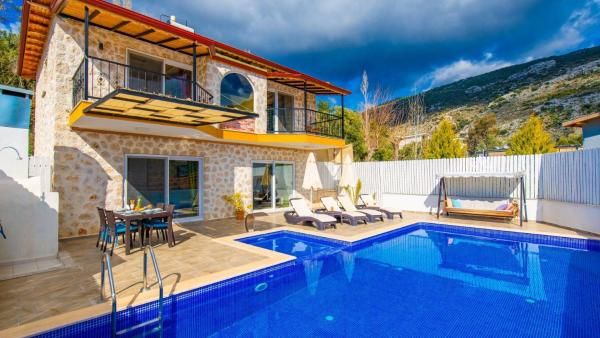 A la foto es mostra l'objecte Islamlar Village 2 Bedroom Villa 3154 situat a la ciutat de Kalkan.