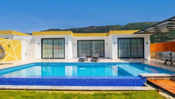 A la foto es mostra l'objecte Saribelen Village 3 Bedroom Villa - 3390 situat a la ciutat de Kalkan.