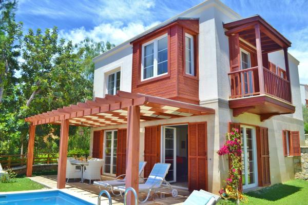 Na foto é possível ver o objeto Villa Zeytin Kalkan localizado na cidade de Kas.