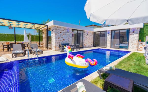 A la foto es mostra l'objecte Kalkan Ulugol 2 Bedroom Villa 3396 situat a la ciutat de Kalkan.