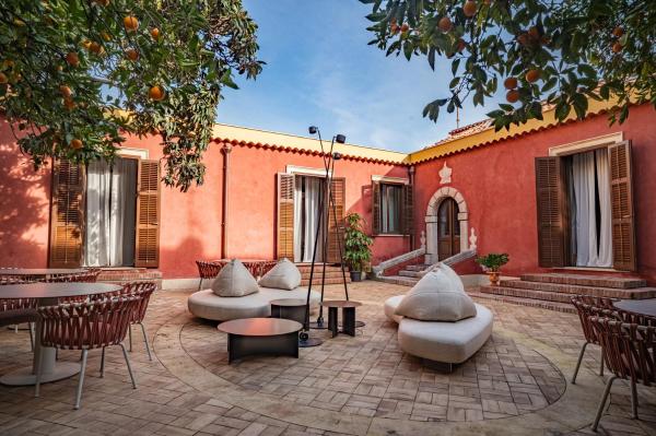 A la foto es mostra l'objecte Villa Conrad by Hotel Metropole situat a la ciutat de Taormina.