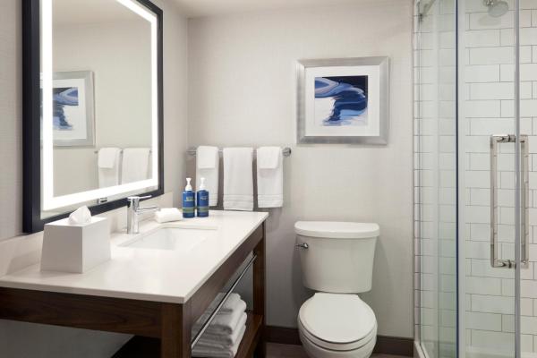 Bilde 6: Four Points by Sheraton Point Edward Sarnia
