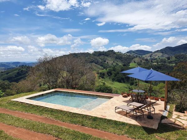 A la foto es mostra l'objecte Casa Campo Lalo Jacuzi Lareira e Piscina Aquec situat a la ciutat de Gonçalves.