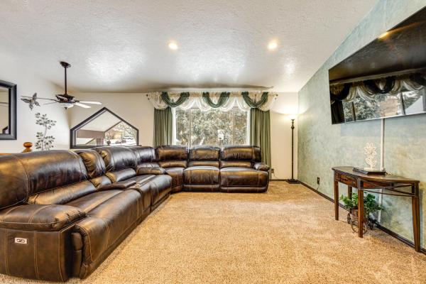 Op de foto is het object Fenced Yard, Patio Family-Friendly Pocatello Home te zien, gelegen in de stad Pocatello.