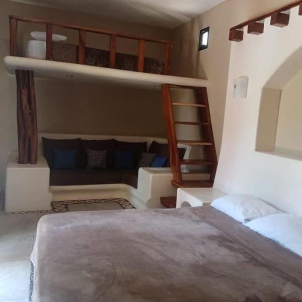 Nella foto è visibile l'oggetto Turtle Beach Villas situato nella città di Juluchuca.